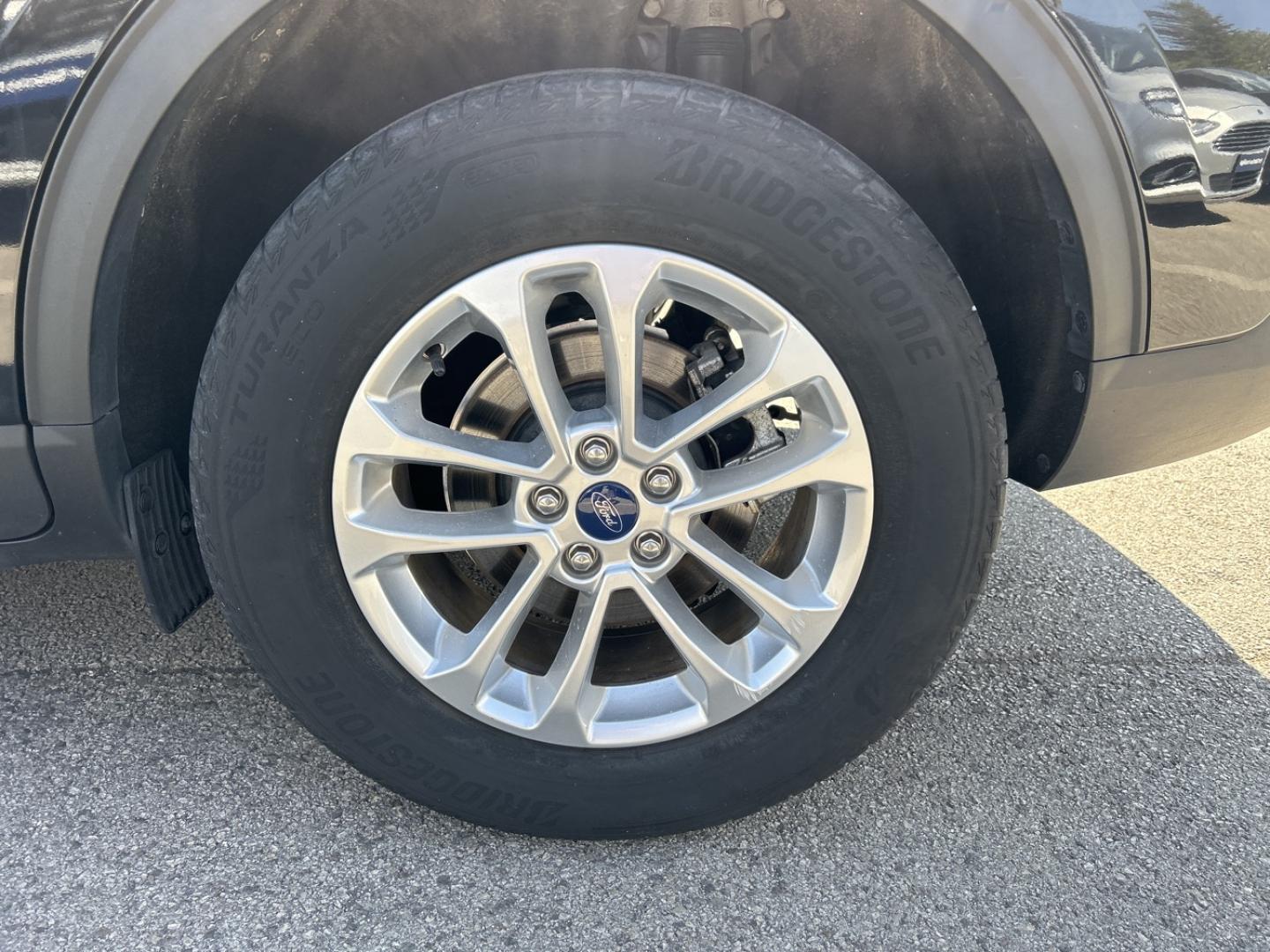 Image FORD Kuga 2.5 Duratec 190ch FHEV E85 Titanium BVA