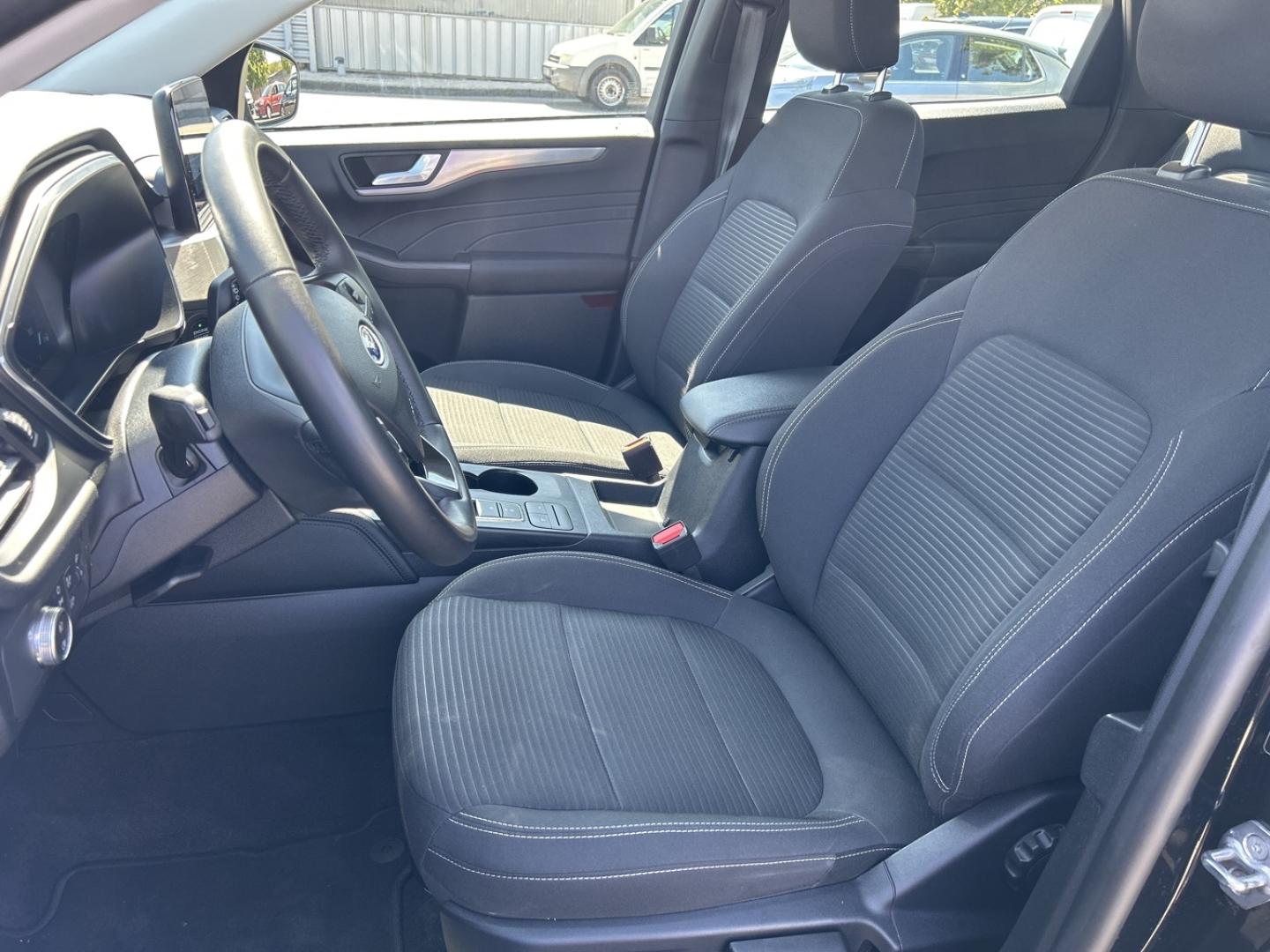 Image FORD Kuga 2.5 Duratec 190ch FHEV E85 Titanium BVA