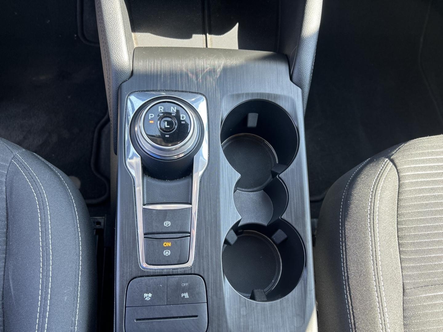 Image FORD Kuga 2.5 Duratec 190ch FHEV E85 Titanium BVA