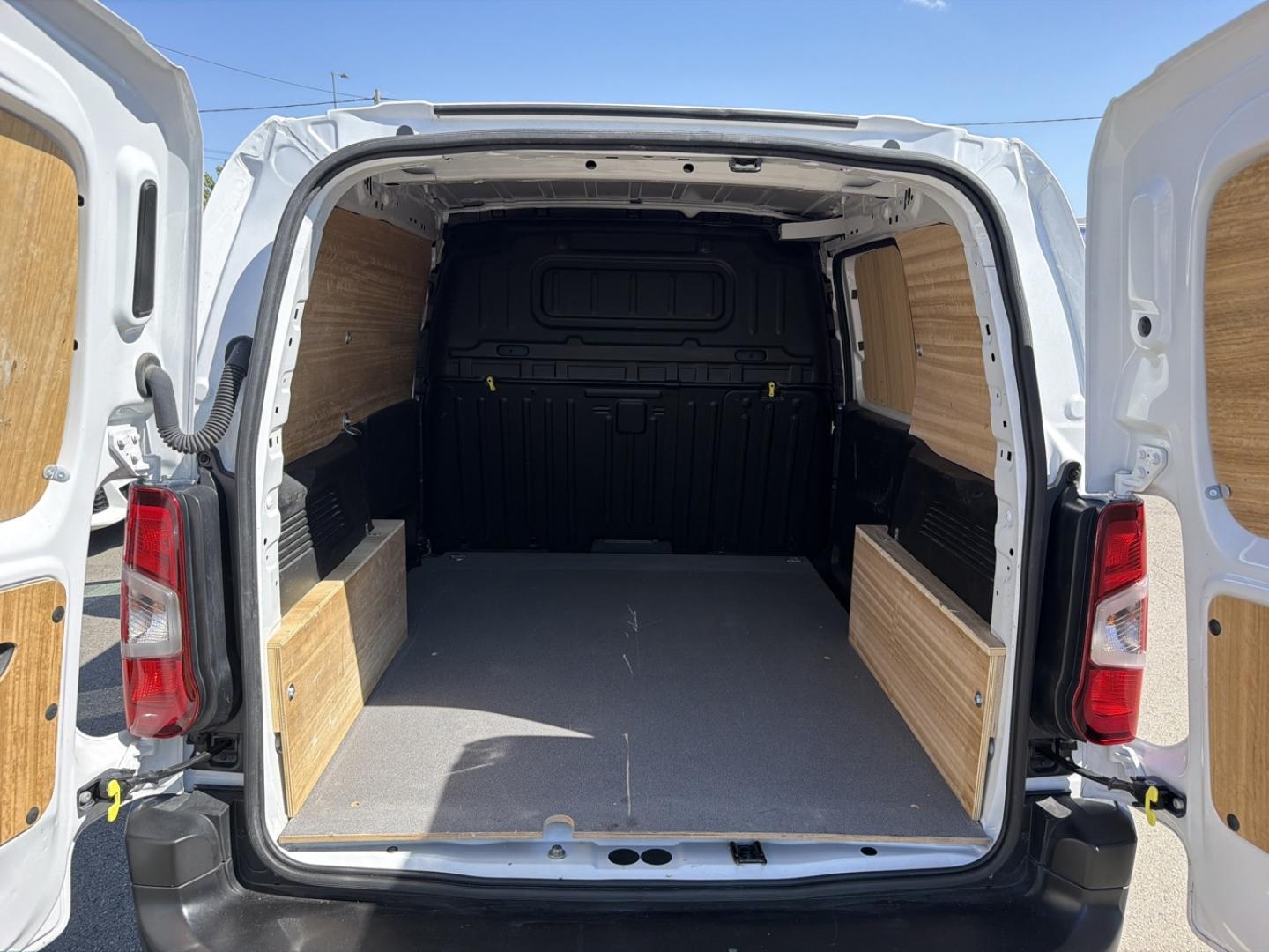 Image PEUGEOT Partner M 1000kg BlueHDi 100ch S&S