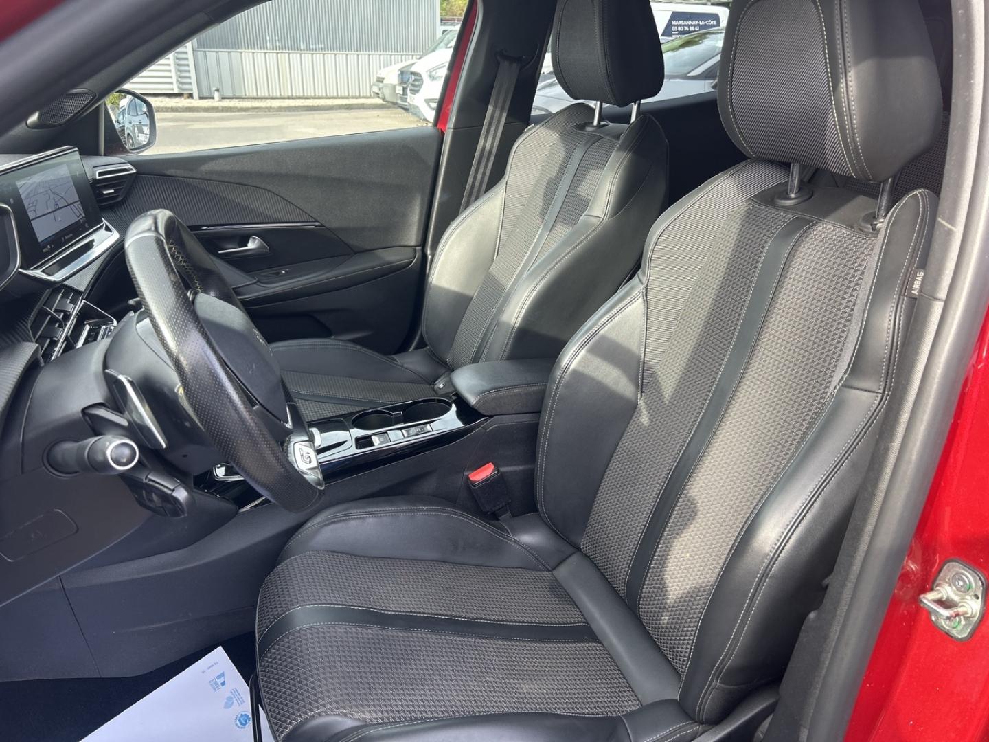 Image PEUGEOT 2008 1.2 PureTech 130ch S&S GT Line EAT8 7cv