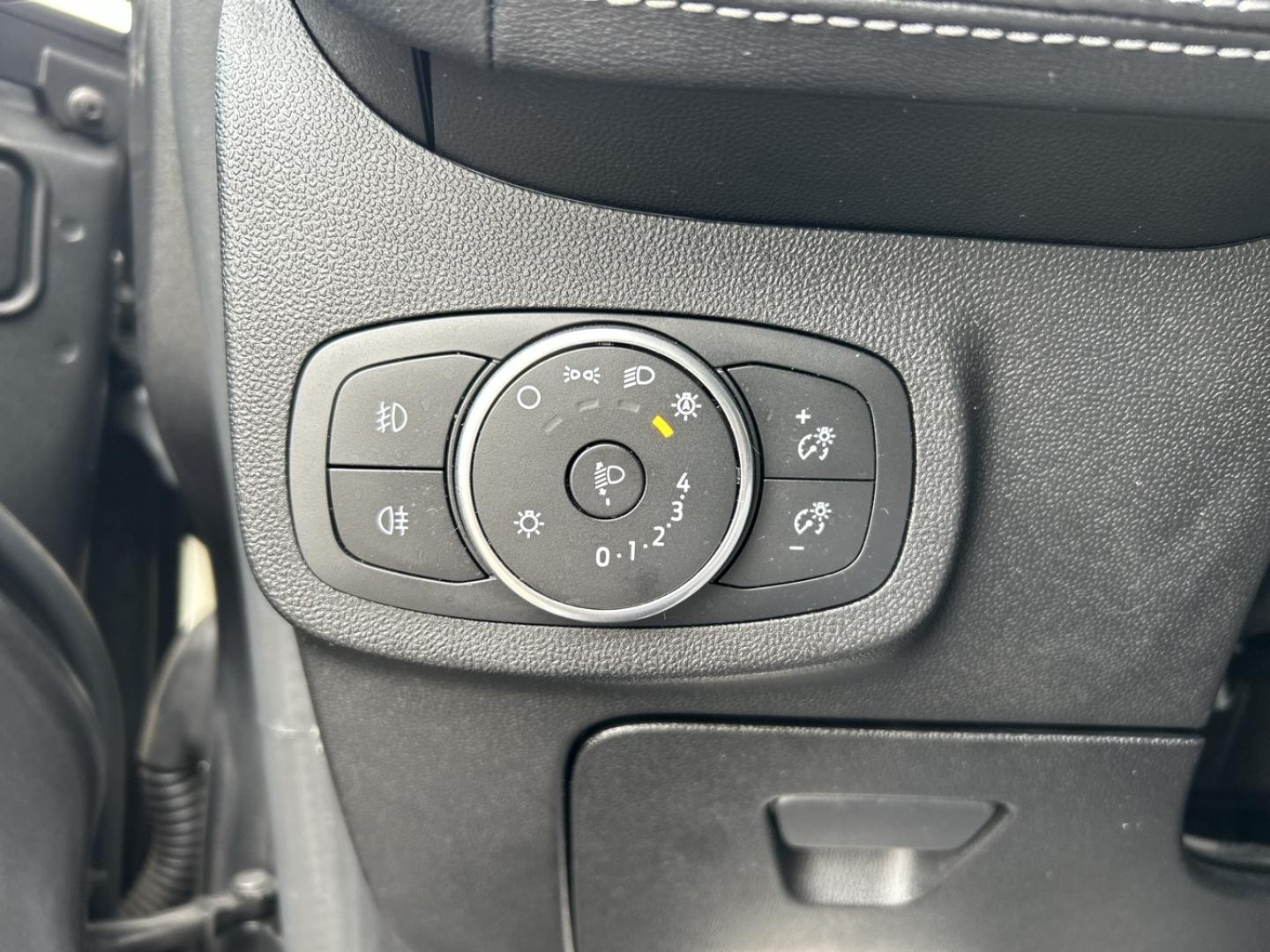 Image FORD Fiesta 1.0 EcoBoost 125ch Stop&Start Vignale 5p Euro6.2