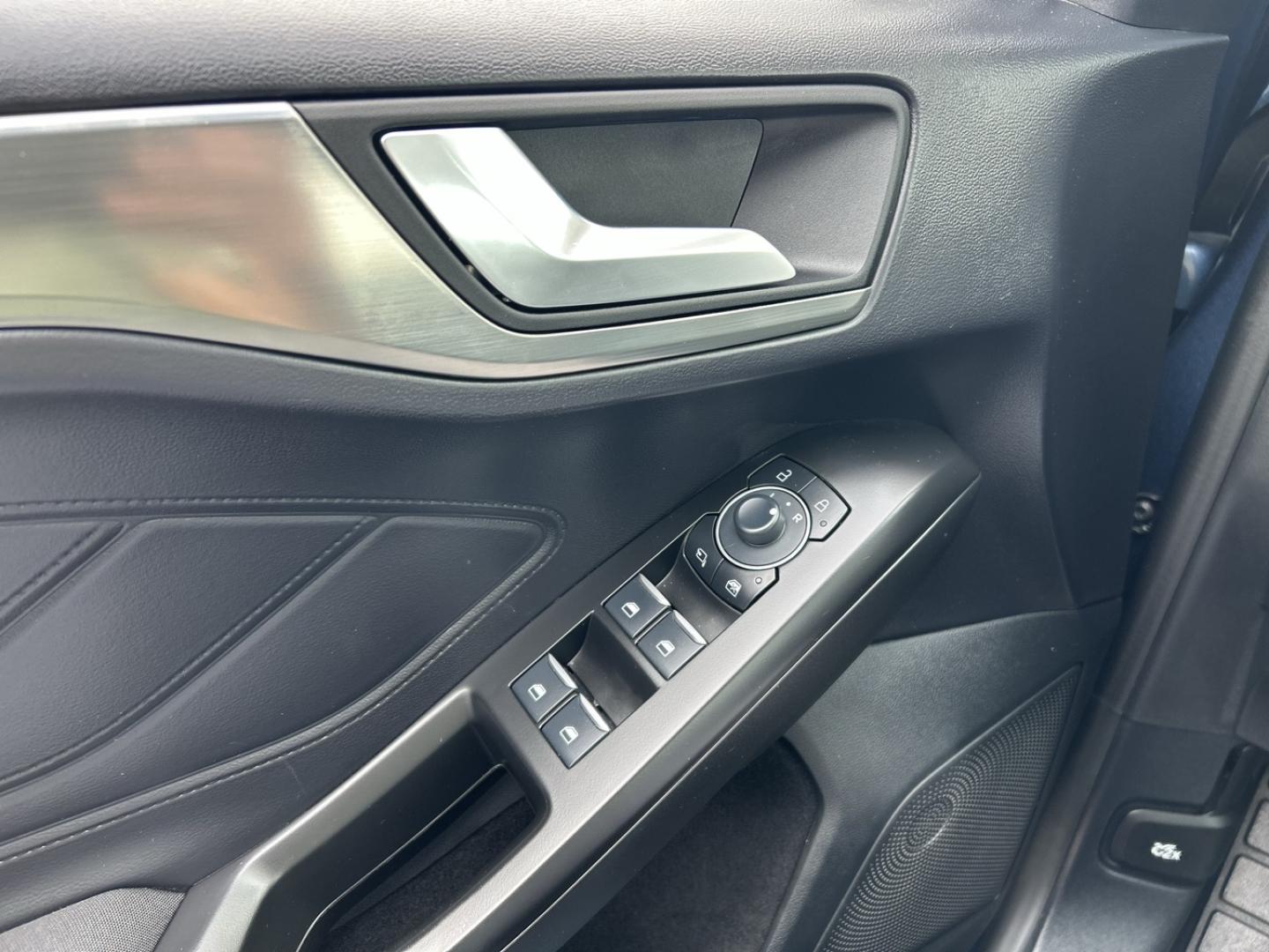 Image FORD Focus SW 1.0 EcoBoost mHEV 125ch Titanium X Business