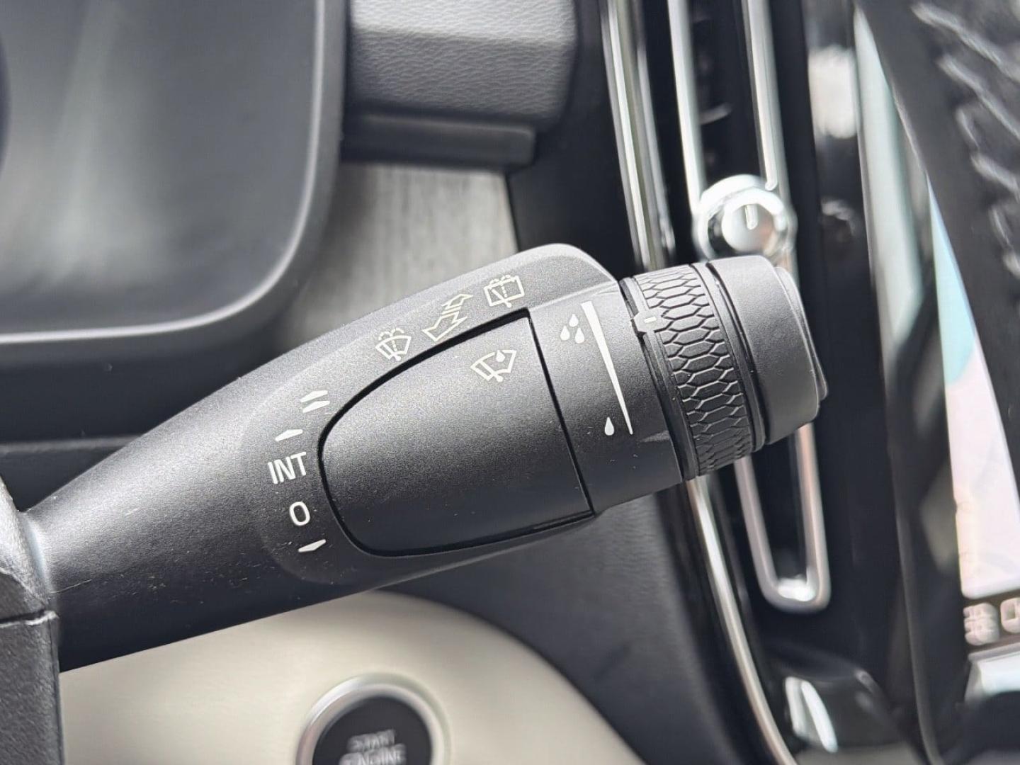 Image VOLVO XC40 B3 163ch Ultimate DCT 7