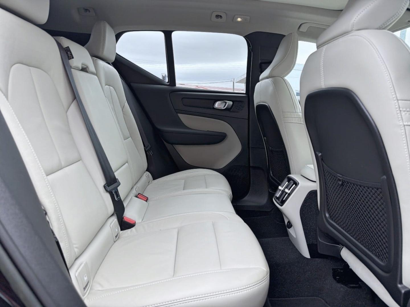 Image VOLVO XC40 B3 163ch Ultimate DCT 7
