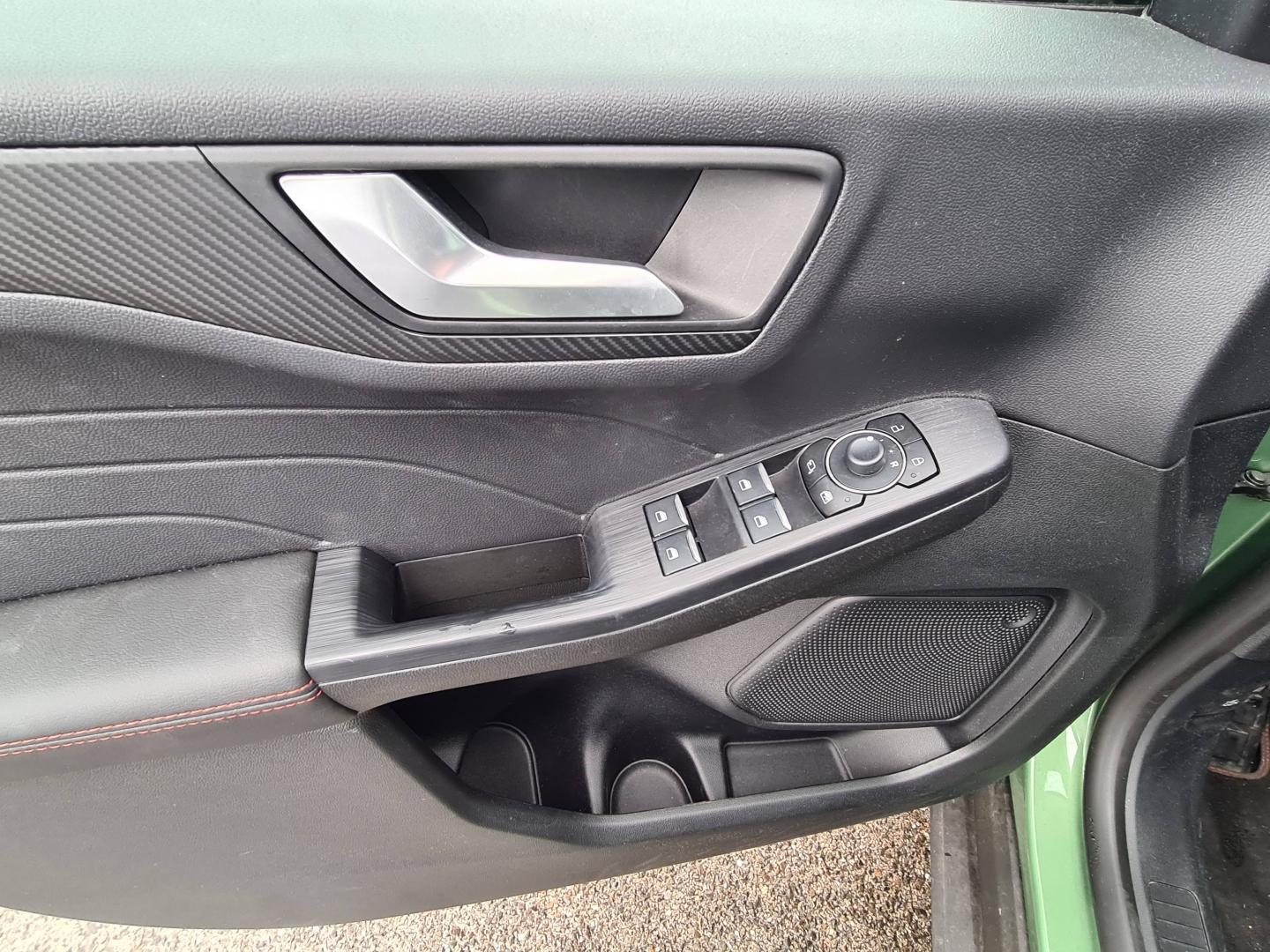 Image FORD Kuga 2.5 Duratec 180ch Hybrid FlexiFuel ST-Line Powershift