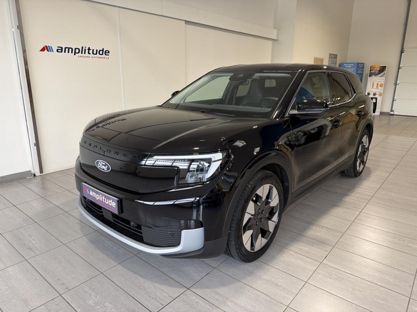 Photo FORD Explorer 170ch Standard Range 52kWh Pack Premium RWD