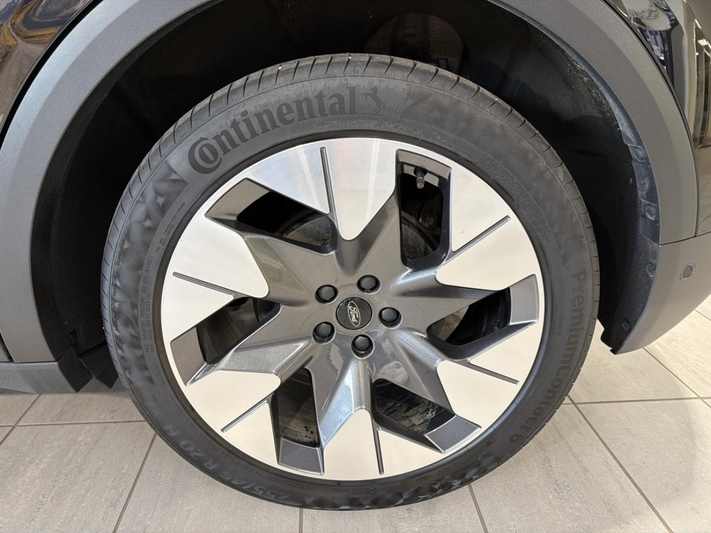 Image FORD Explorer 170ch Standard Range 52kWh Pack Premium RWD
