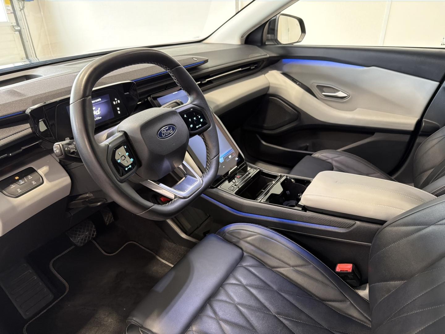 Image FORD Explorer 170ch Standard Range 52kWh Pack Premium RWD