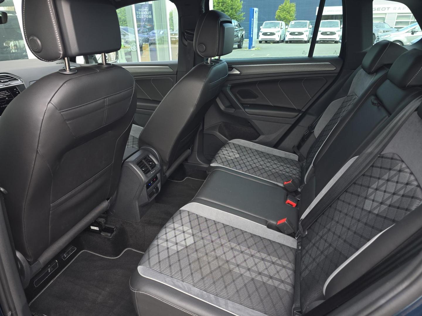 Image VOLKSWAGEN Tiguan 1.4 eHybrid 245ch R-Line DSG6