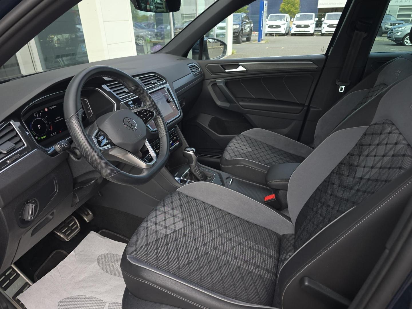 Image VOLKSWAGEN Tiguan 1.4 eHybrid 245ch R-Line DSG6
