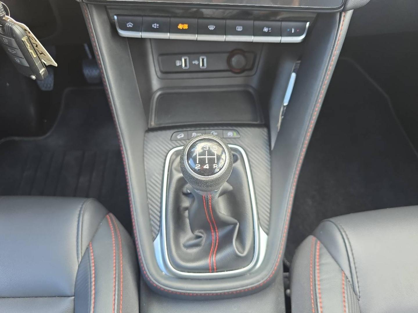 MG MOTOR ZS 1.5 VTi-Tech 106ch Luxury - Miniature 17