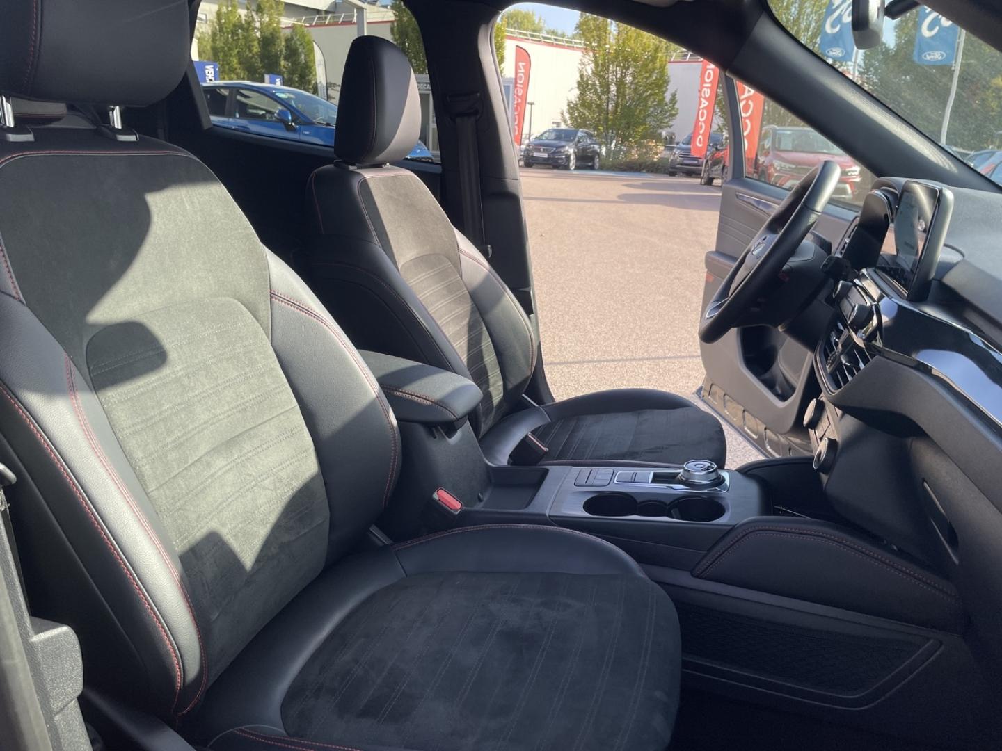 Image FORD Kuga 2.5 Duratec 190ch FHEV E85 ST-Line X BVA