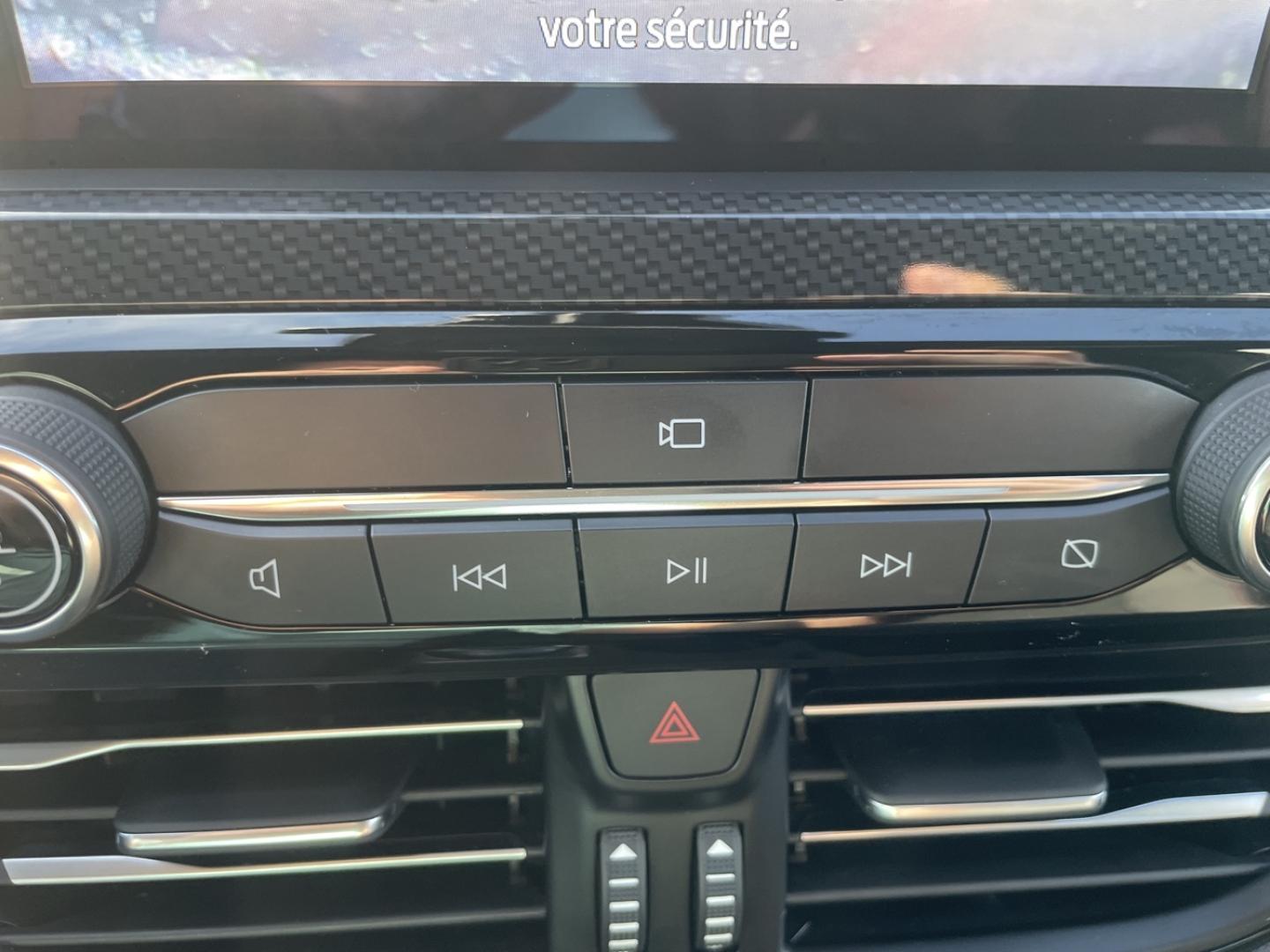 Image FORD Kuga 2.5 Duratec 190ch FHEV E85 ST-Line X BVA
