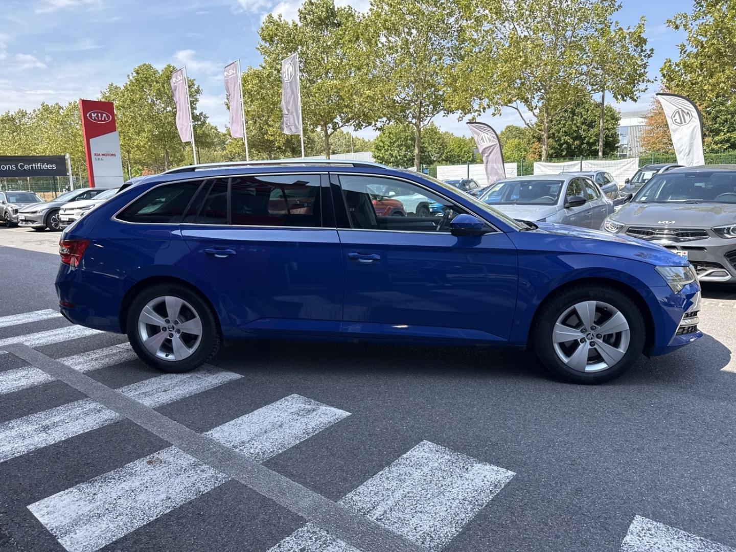 Image SKODA Superb Combi 1.4 TSI PHEV 218ch Business DSG6 Euro6d-T EVAP 8cv