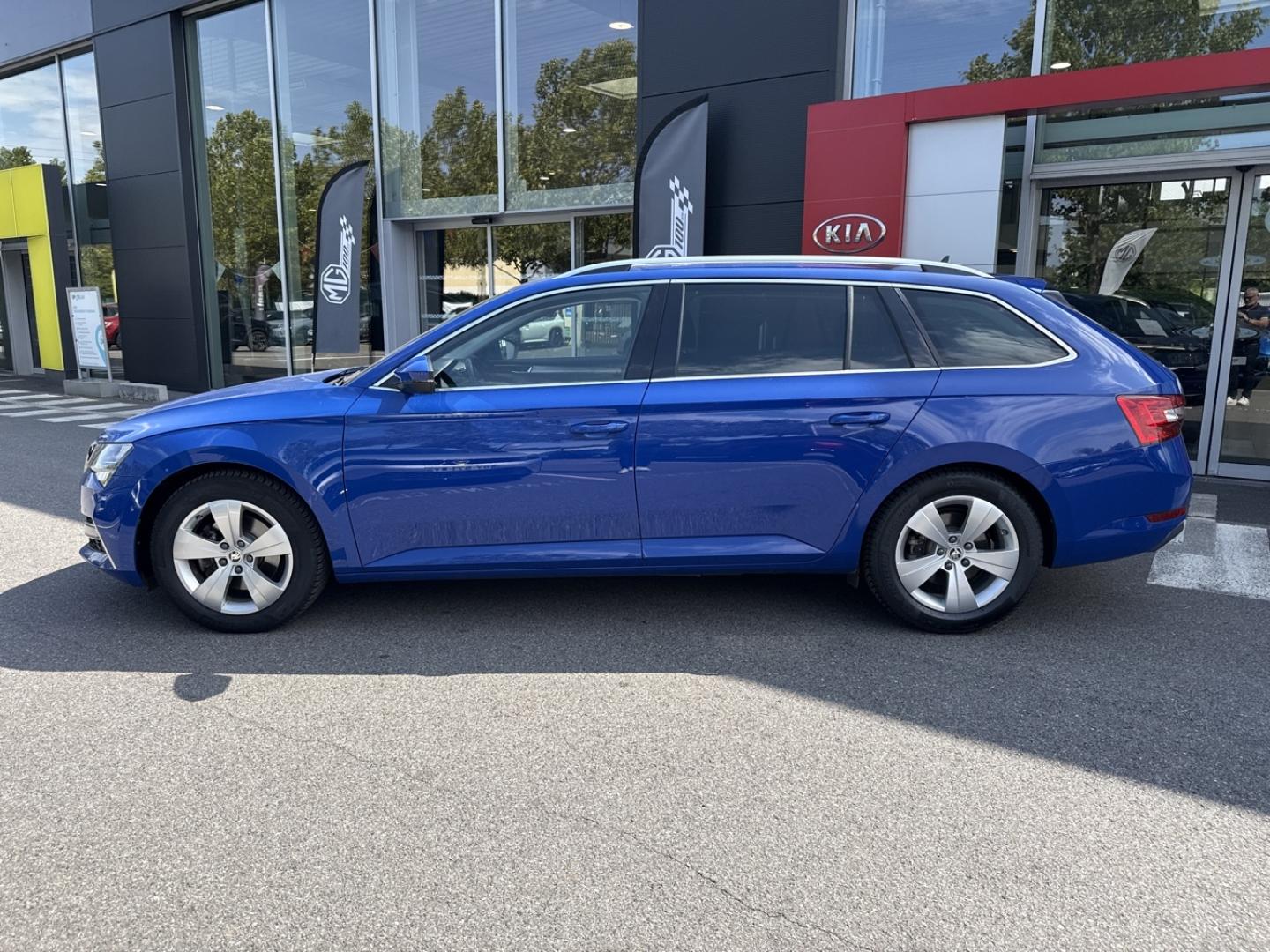 Image SKODA Superb Combi 1.4 TSI PHEV 218ch Business DSG6 Euro6d-T EVAP 8cv
