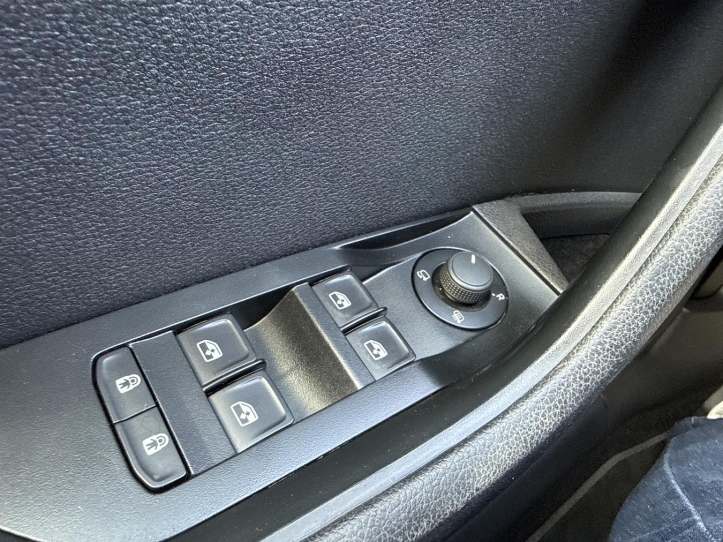 Image SKODA Superb Combi 1.4 TSI PHEV 218ch Business DSG6 Euro6d-T EVAP 8cv
