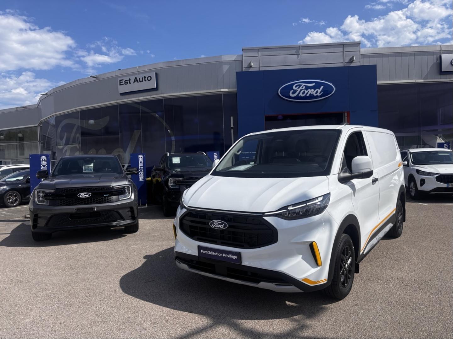 Photo FORD Transit Custom Fg 320 L1H1 2.0 EcoBlue 136ch Trail