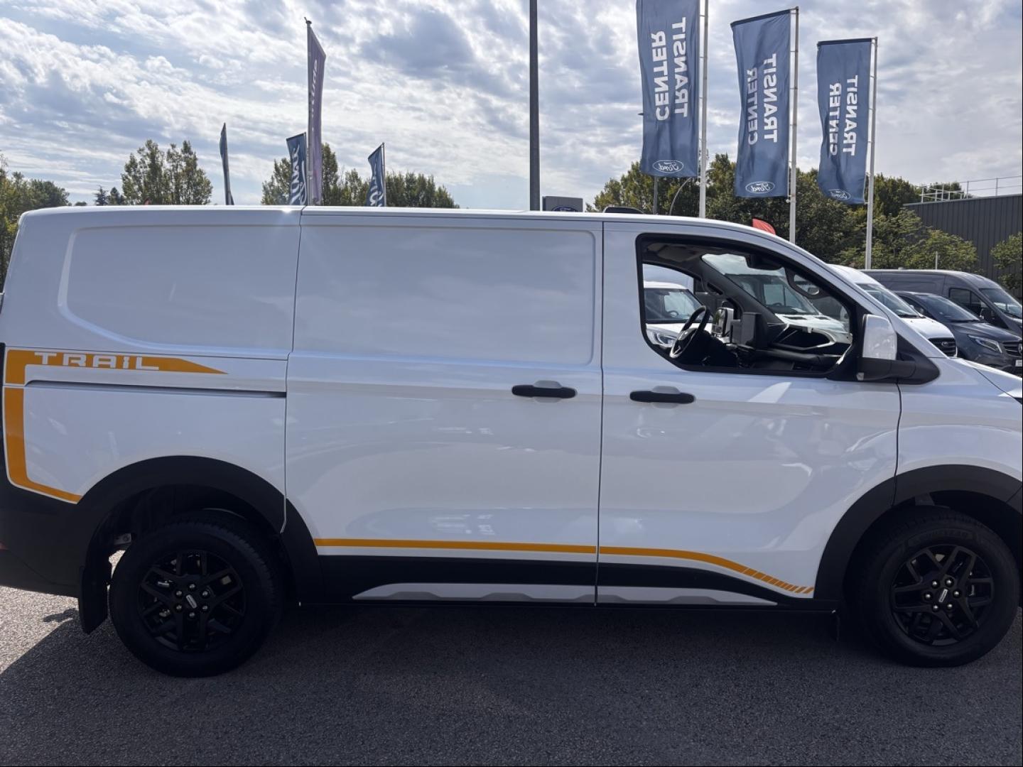 Image FORD Transit Custom Fg 320 L1H1 2.0 EcoBlue 136ch Trail