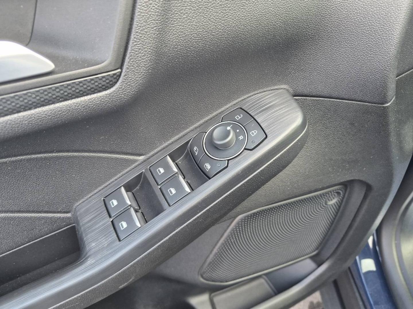 Image FORD Kuga 2.5 Duratec 190ch FHEV E85 ST-Line BVA