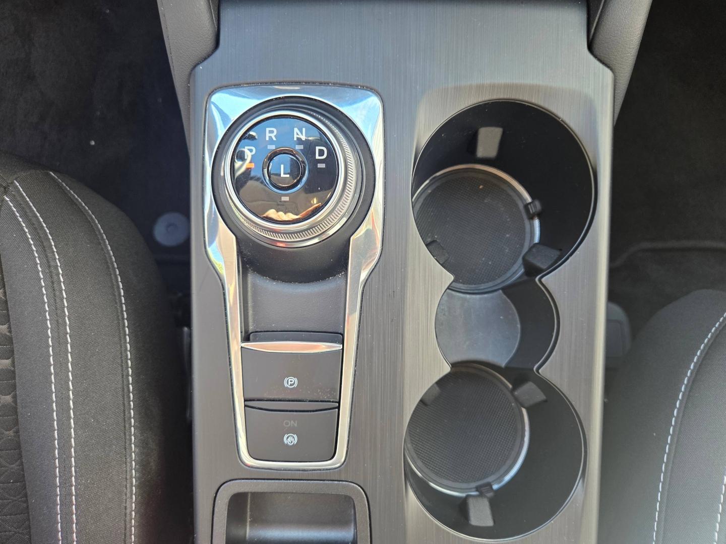 Image FORD Kuga 2.5 Duratec 180ch Hybrid FlexiFuel Titanium Business Powershift