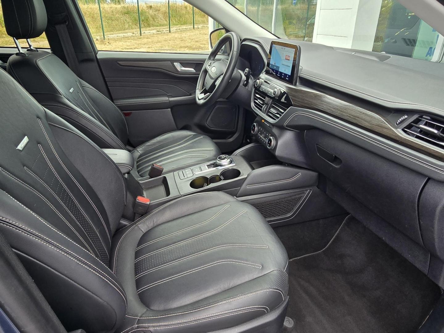 Image FORD Kuga 2.5 Duratec 190ch FHEV E85 Vignale BVA
