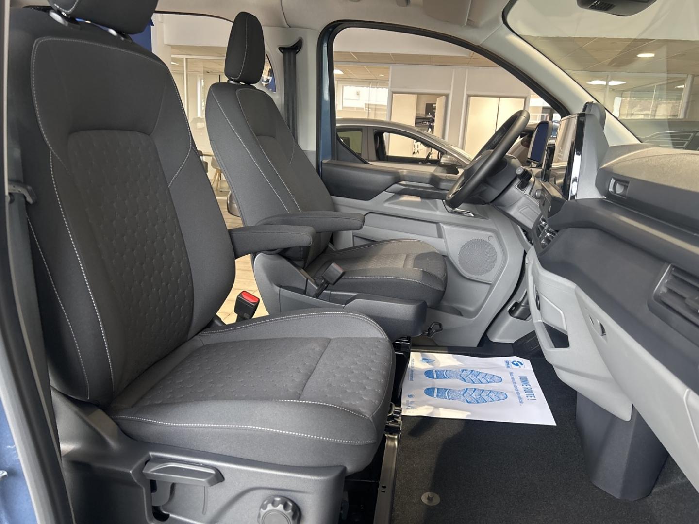 Image FORD Transit Custom Fg 320 L2H1 2.0 EcoBlue 170ch Cabine Approfondie Limited BVA8