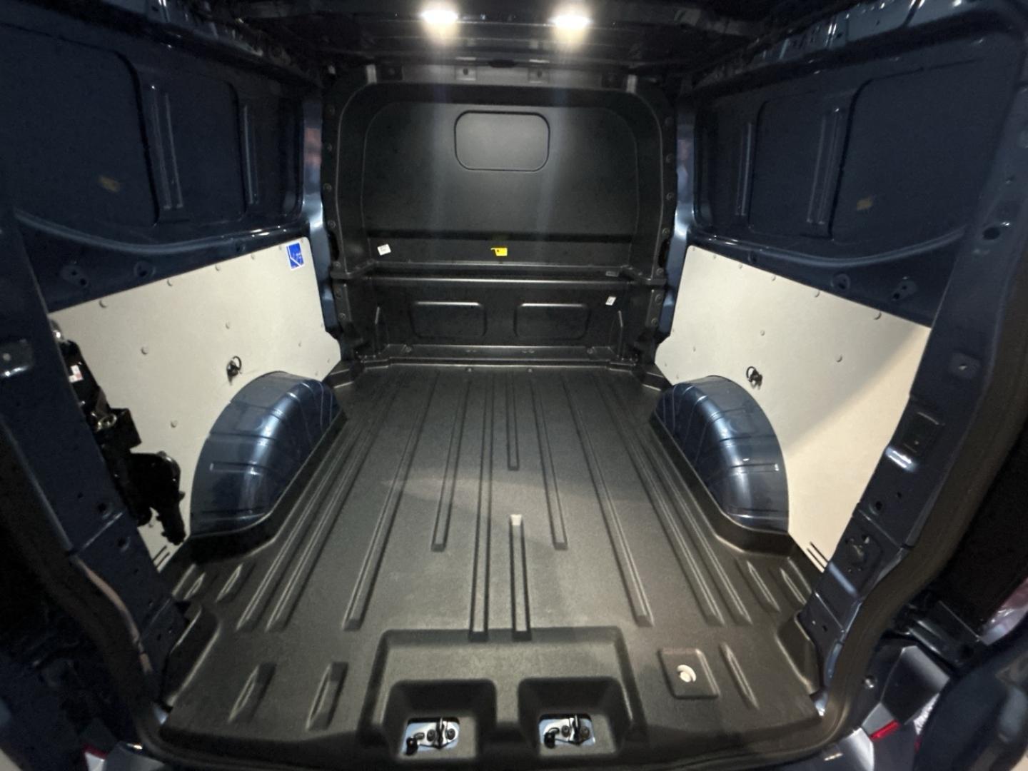 Image FORD Transit Custom Fg 320 L2H1 2.0 EcoBlue 170ch Cabine Approfondie Limited BVA8