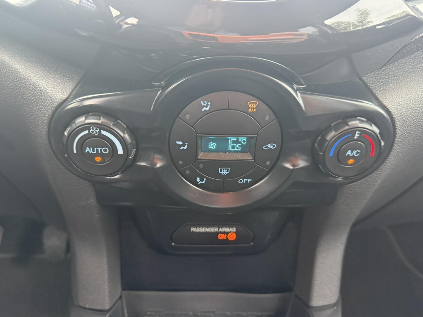 Image FORD EcoSport 1.0 EcoBoost 125ch Titanium