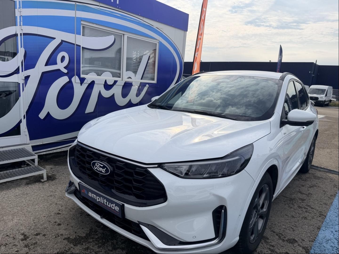 Photo FORD Kuga 2.5 Duratec 180 ch Hybrid FlexiFuel ST-Line X Powershift