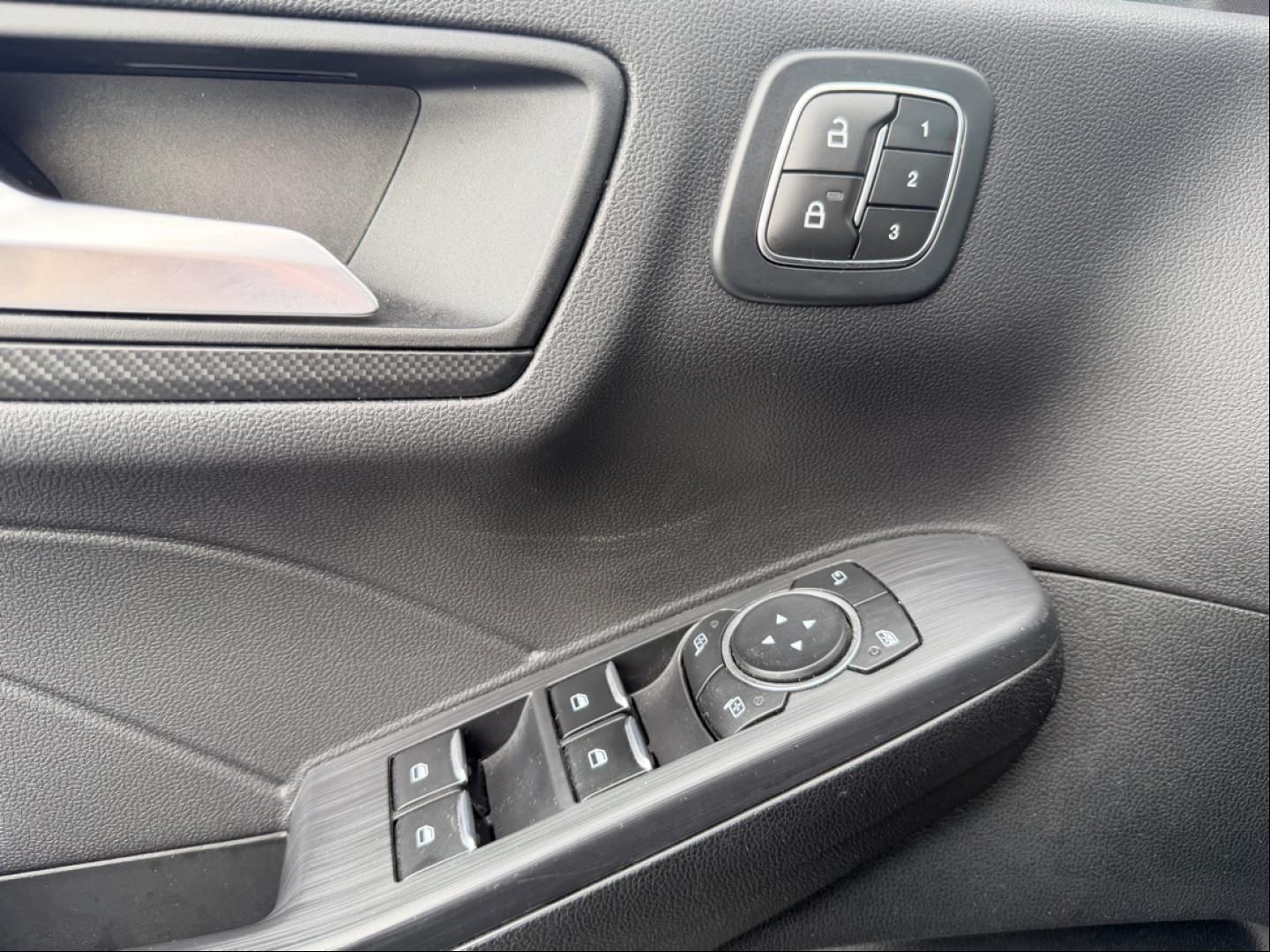 Image FORD Kuga 2.5 Duratec 180 ch Hybrid FlexiFuel ST-Line X Powershift