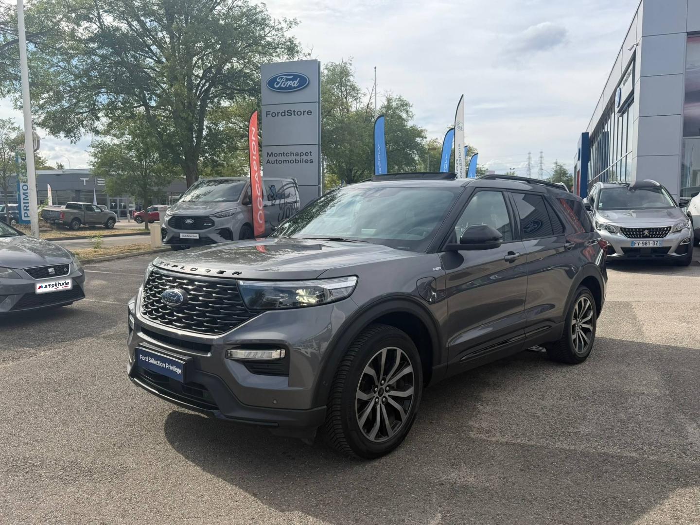 Photo FORD Explorer 3.0 EcoBoost 457ch Parallel PHEV ST-Line i-AWD BVA10 25cv