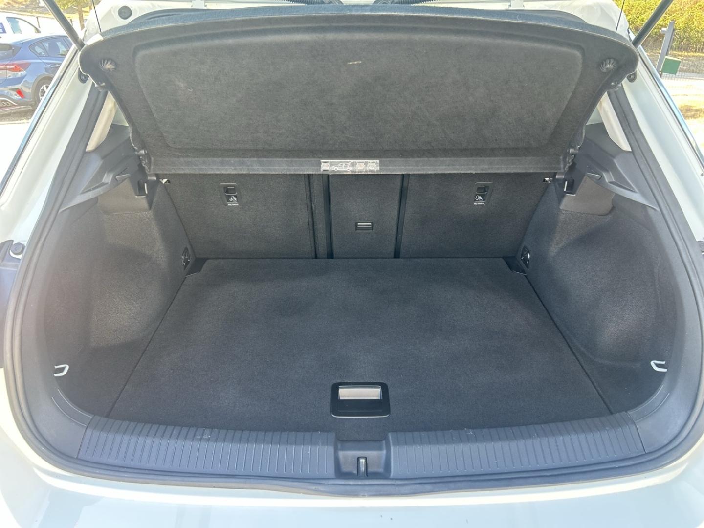 Image VOLKSWAGEN T-Roc 1.5 TSI EVO 150ch Lounge Business S&S