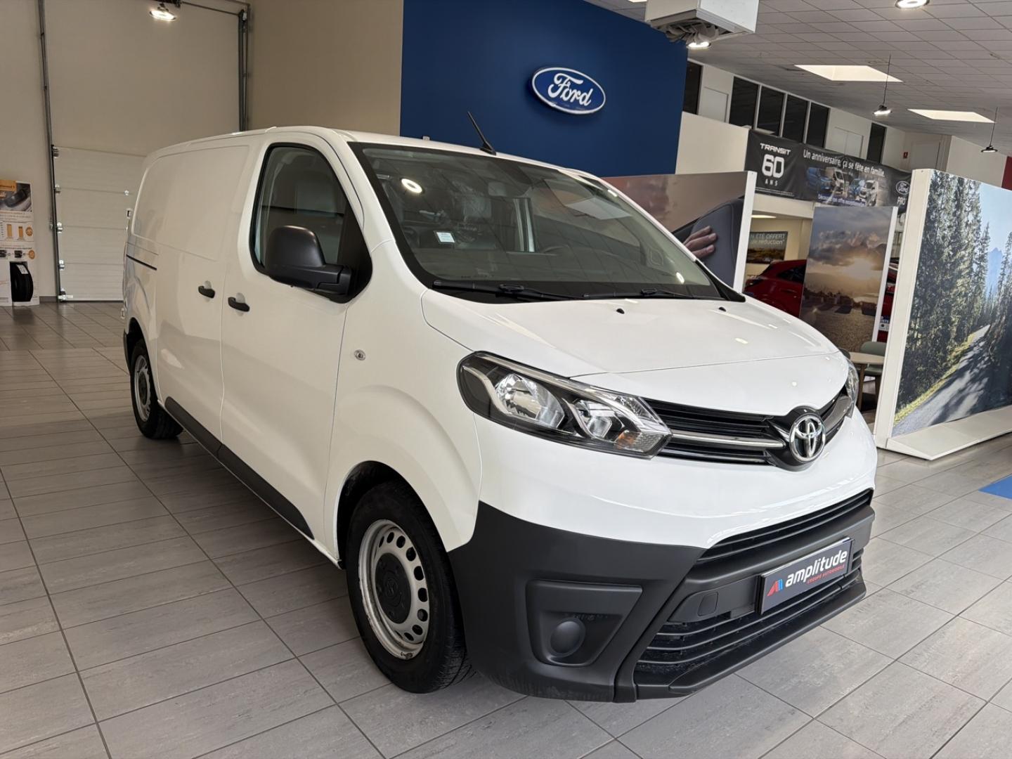 Image TOYOTA PROACE Compact 1.5 D-4D 120 Dynamic MY20