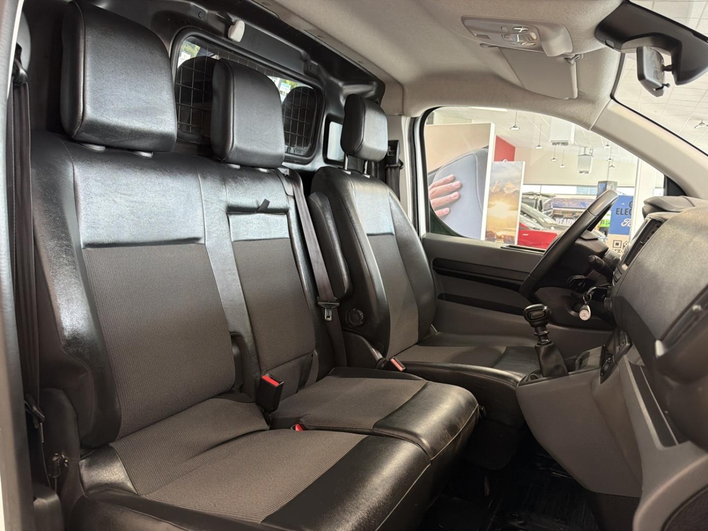 Image TOYOTA PROACE Compact 1.5 D-4D 120 Dynamic MY20