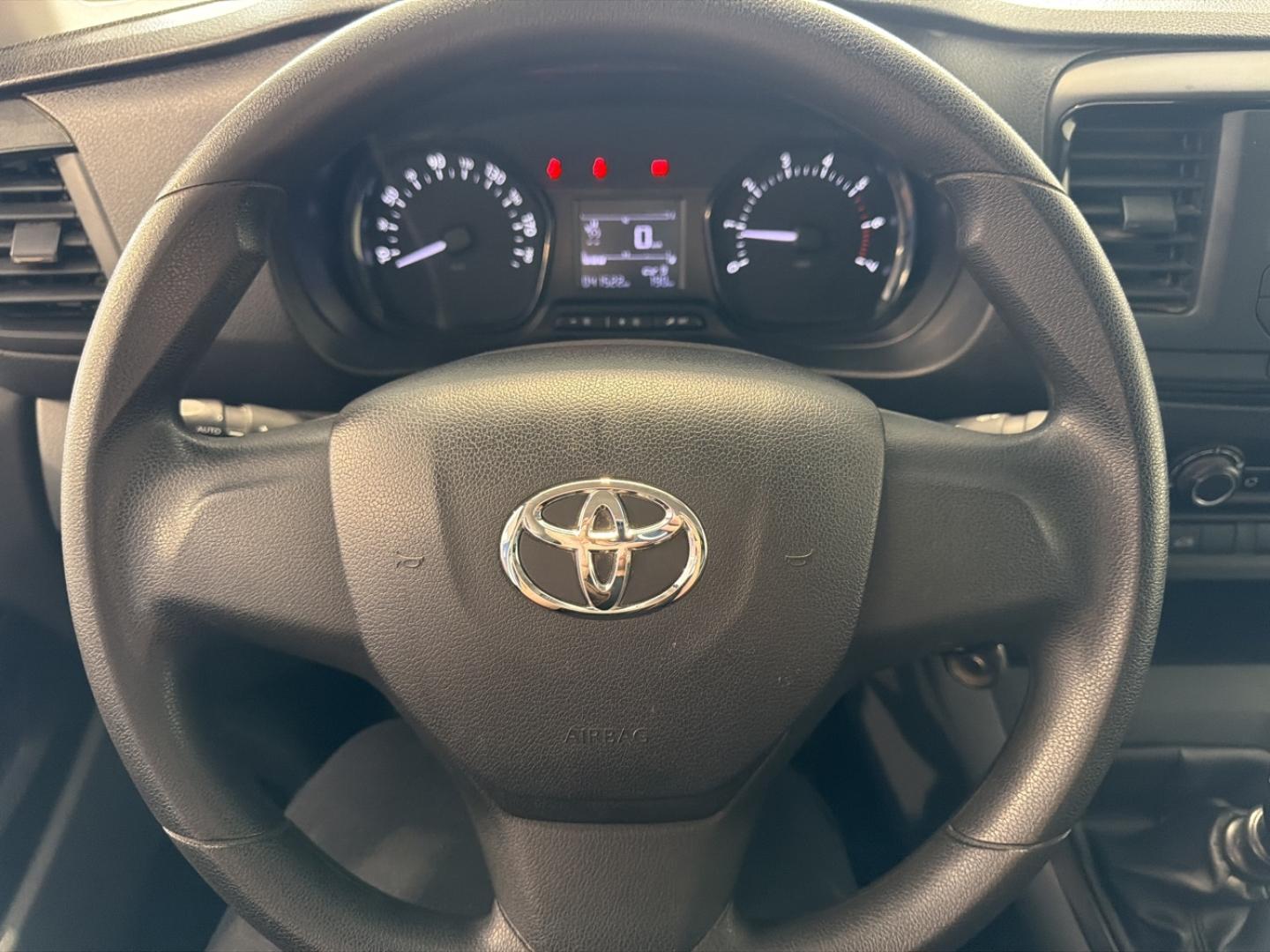 Image TOYOTA PROACE Compact 1.5 D-4D 120 Dynamic MY20