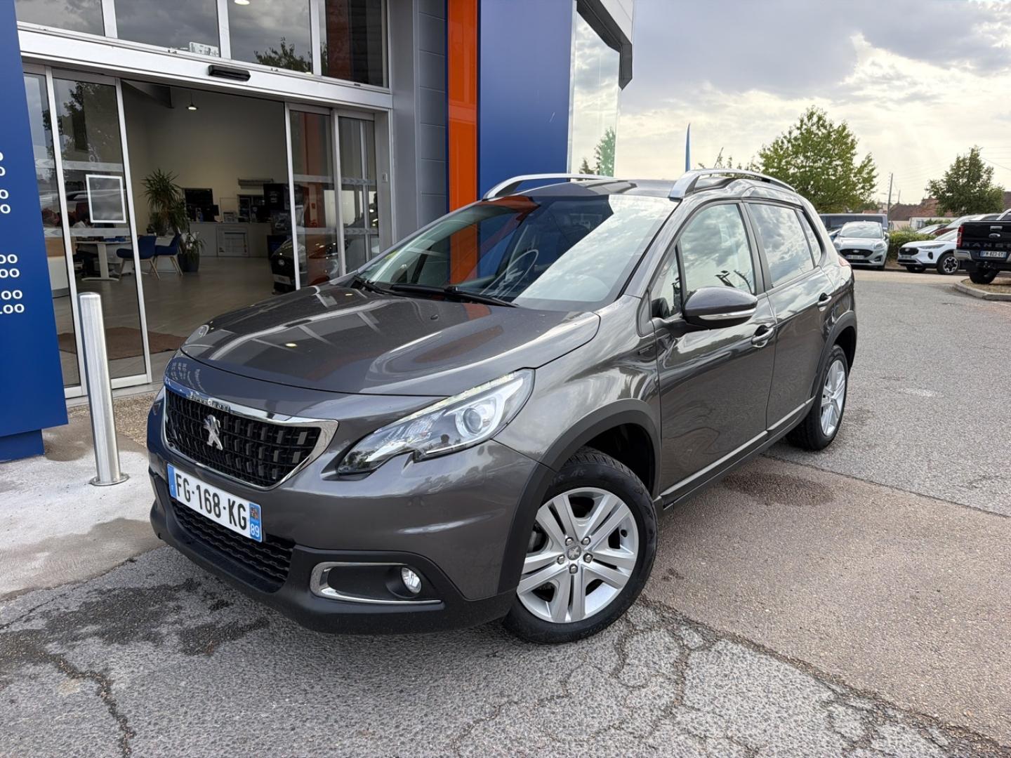 Photo PEUGEOT 2008 1.5 BlueHDi 100ch E6.c Signature S&S BVM5 86g
