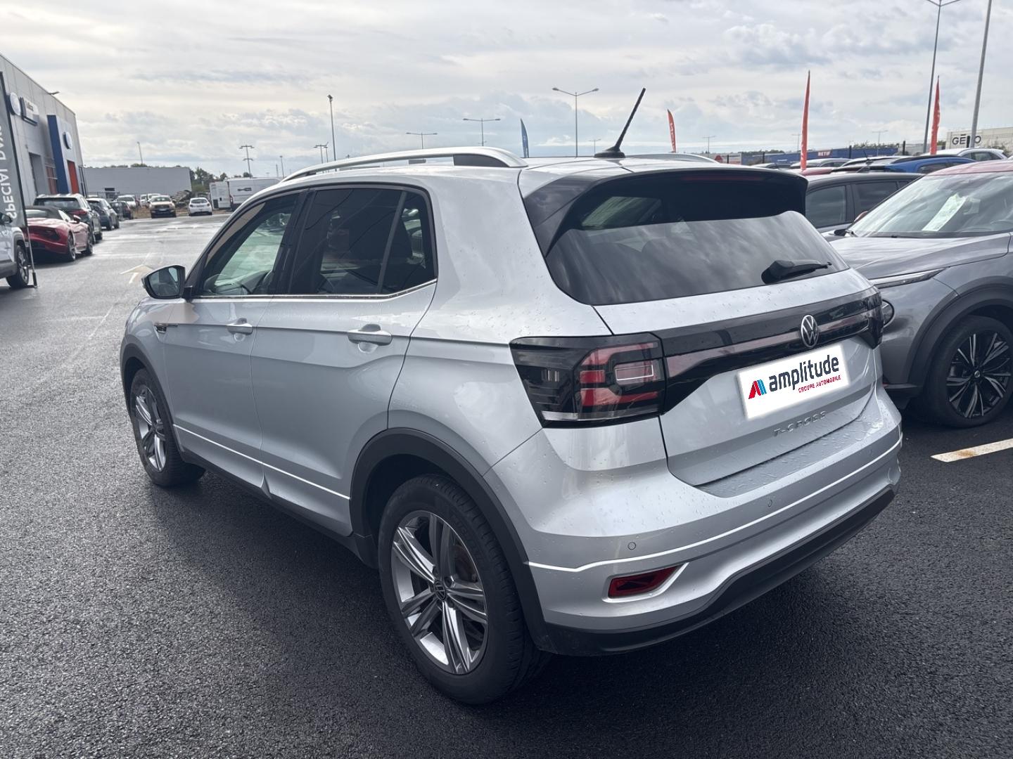 Image VOLKSWAGEN T-Cross 1.0 TSI 110ch R-Line Tech DSG7