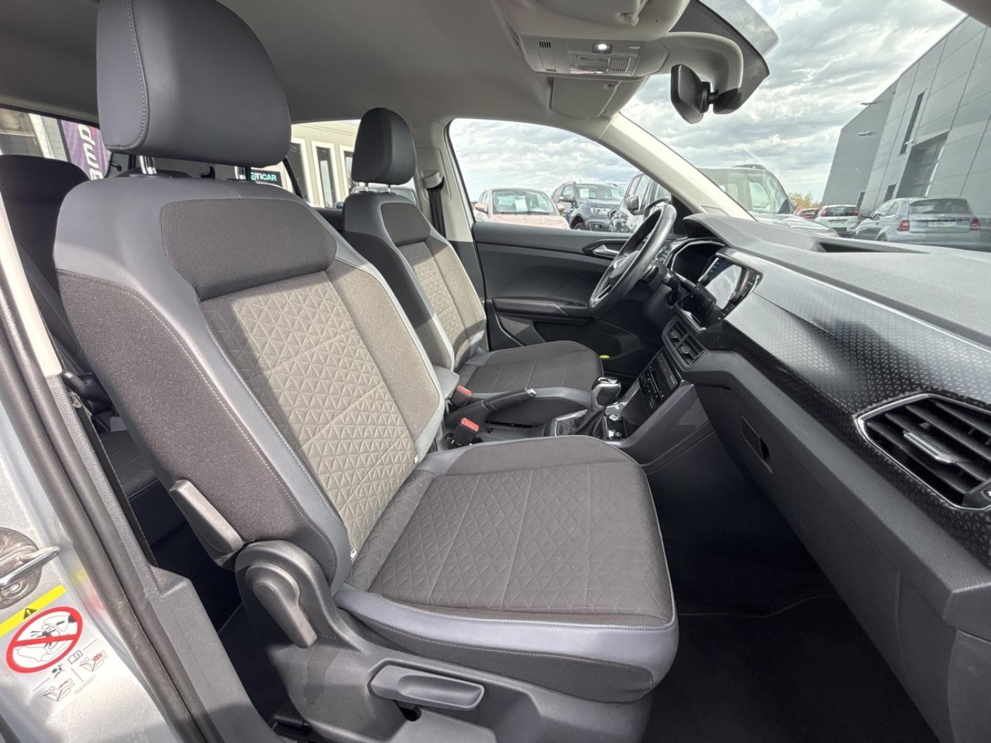 Image VOLKSWAGEN T-Cross 1.0 TSI 110ch R-Line Tech DSG7