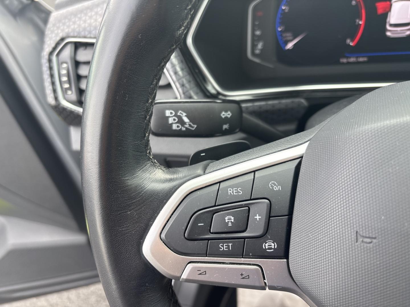 Image VOLKSWAGEN T-Cross 1.0 TSI 110ch R-Line Tech DSG7