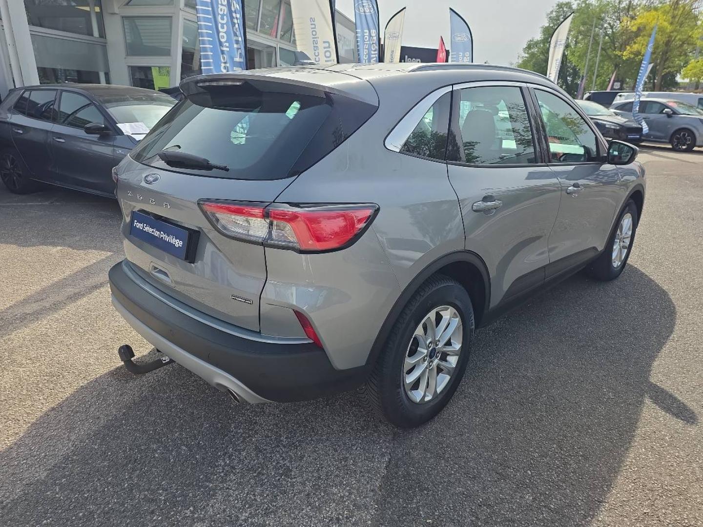 Image FORD Kuga 2.5 Duratec 190ch FHEV Titanium BVA i-AWD 4X4