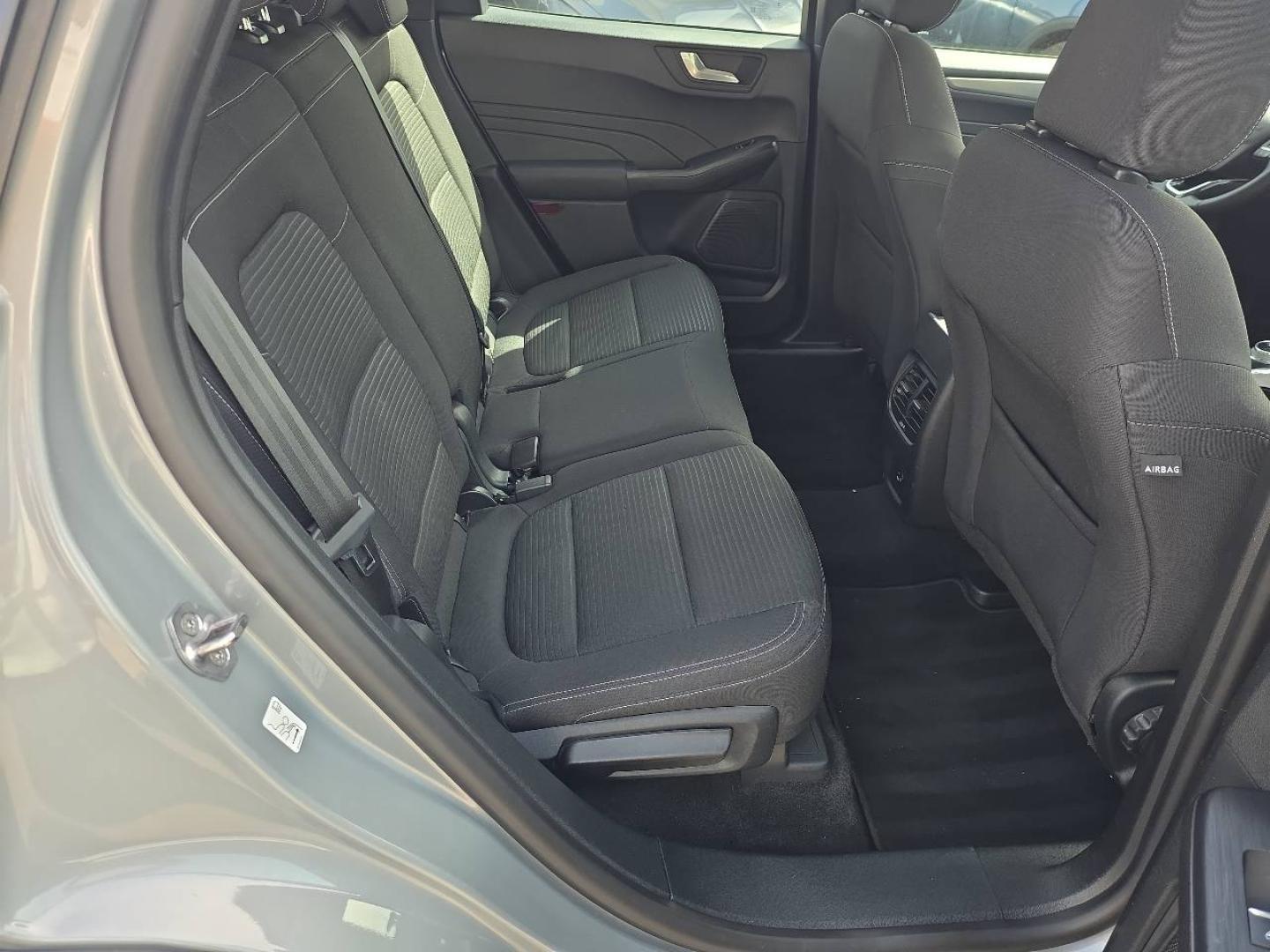 Image FORD Kuga 2.5 Duratec 190ch FHEV Titanium BVA i-AWD 4X4