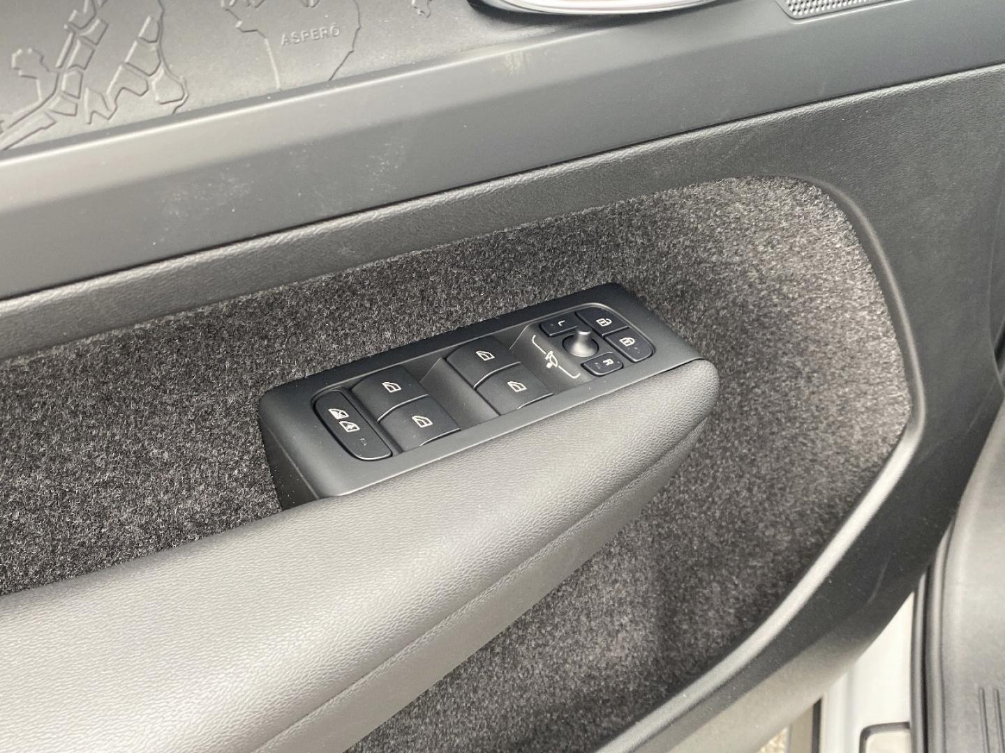 Image VOLVO XC40 Recharge 238ch Essential