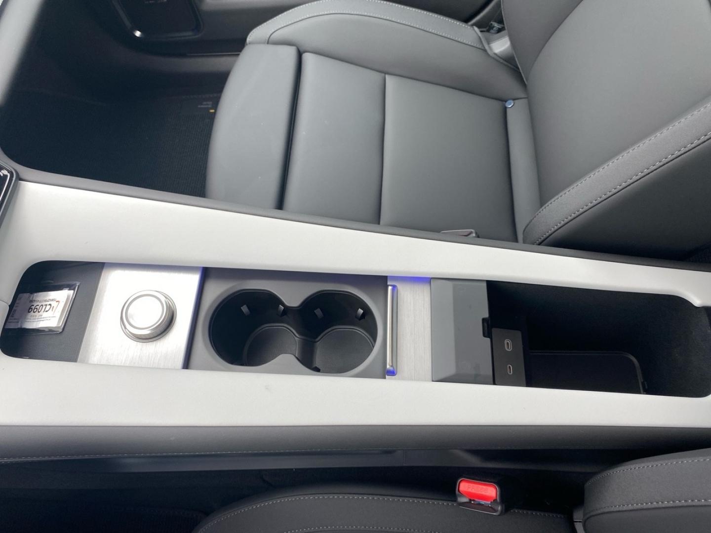 Image POLESTAR Polestar 4 272ch Long range Single motor Prime