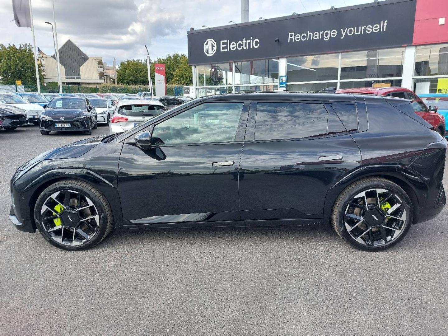 KIA EV4 292ch 81,4kWh GT AWD - Miniature 8