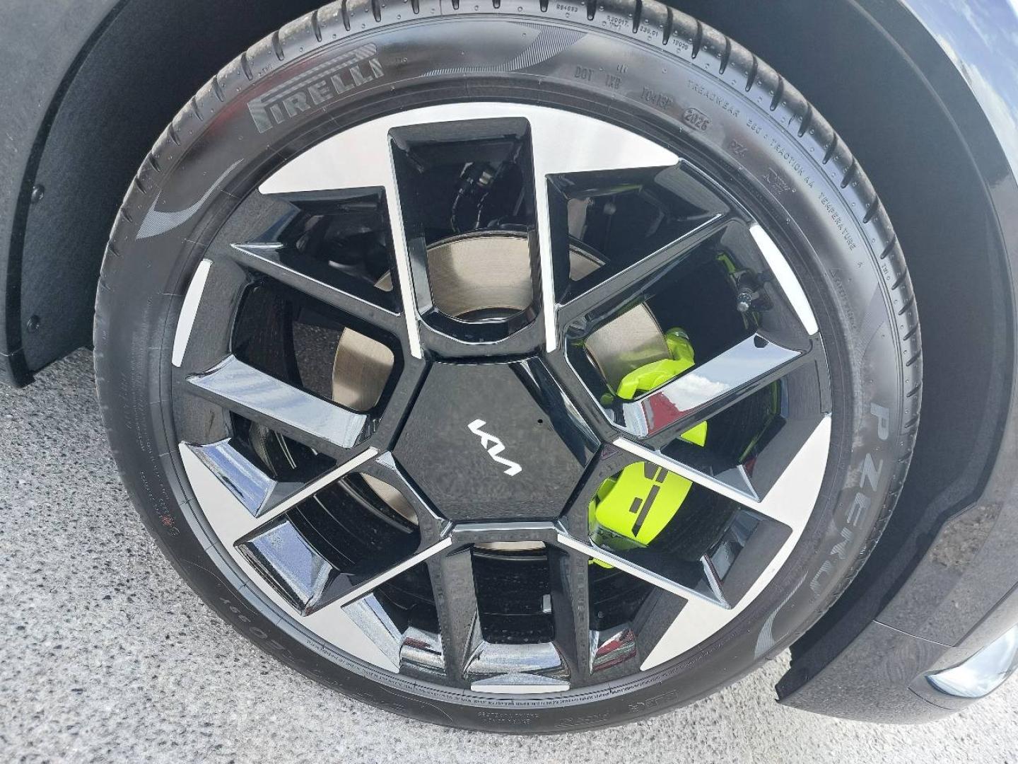 KIA EV4 292ch 81,4kWh GT AWD - Miniature 10