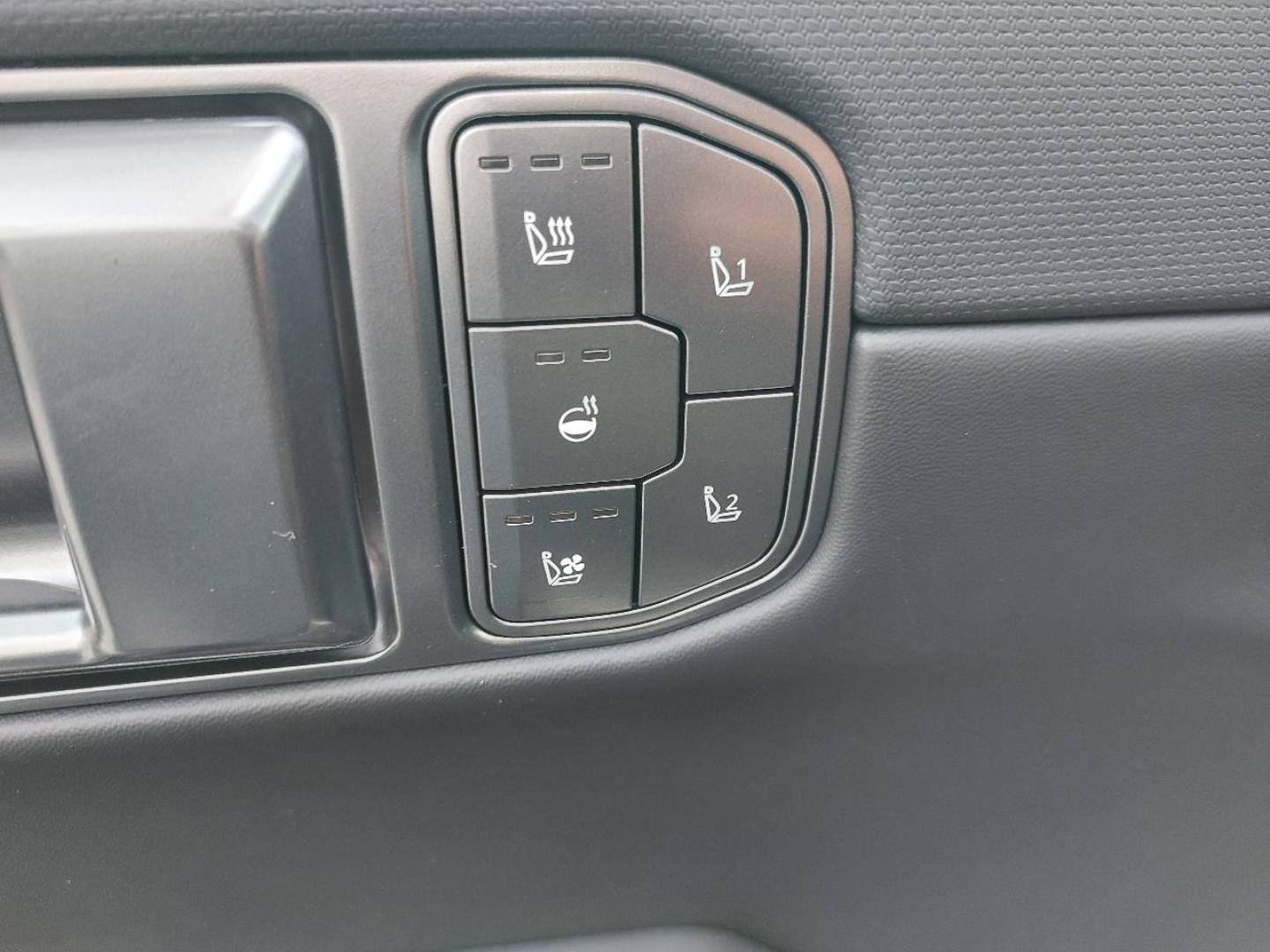 KIA EV4 292ch 81,4kWh GT AWD - Miniature 19
