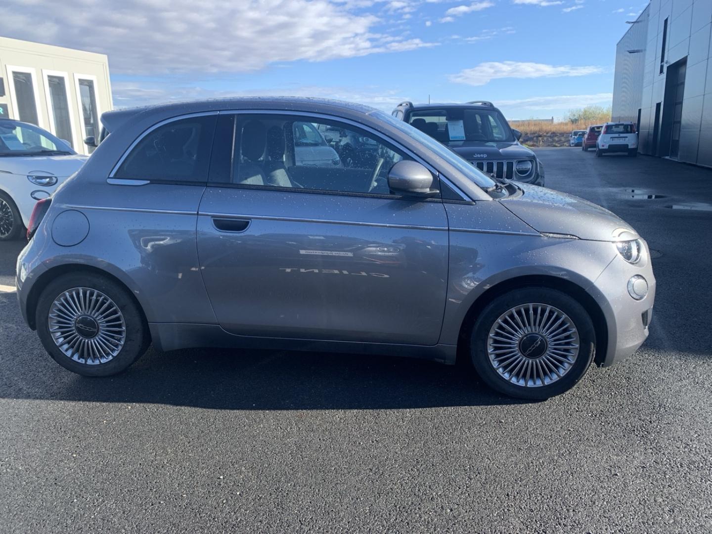 Image FIAT Nle 500 MY23  BERLINE 42kWh