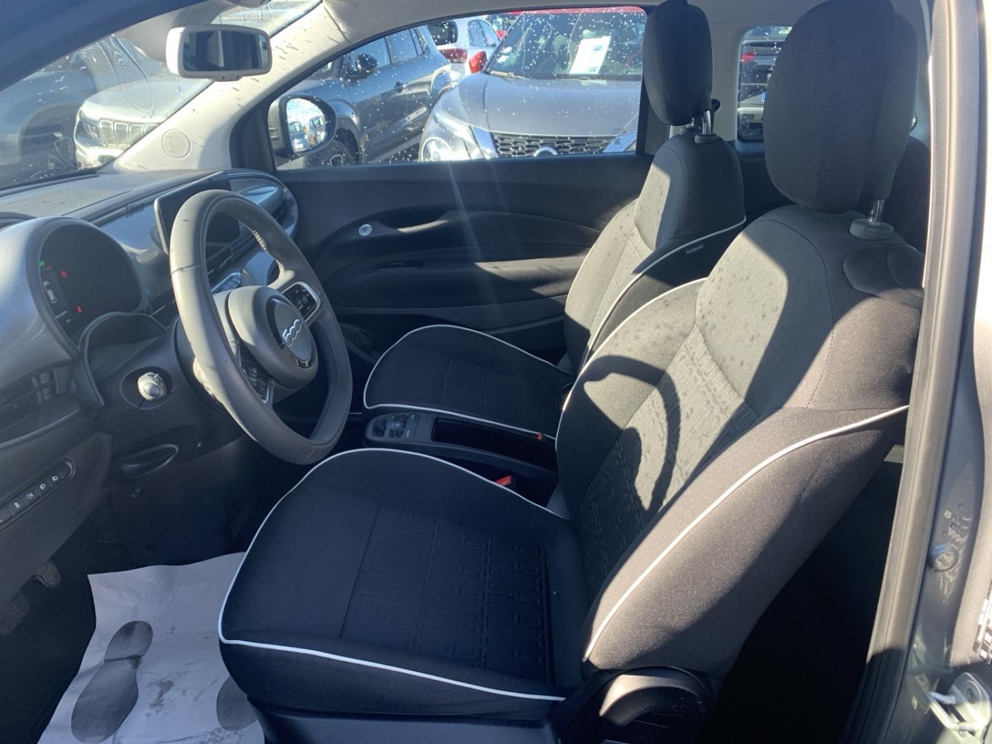 Image FIAT Nle 500 MY23  BERLINE 42kWh