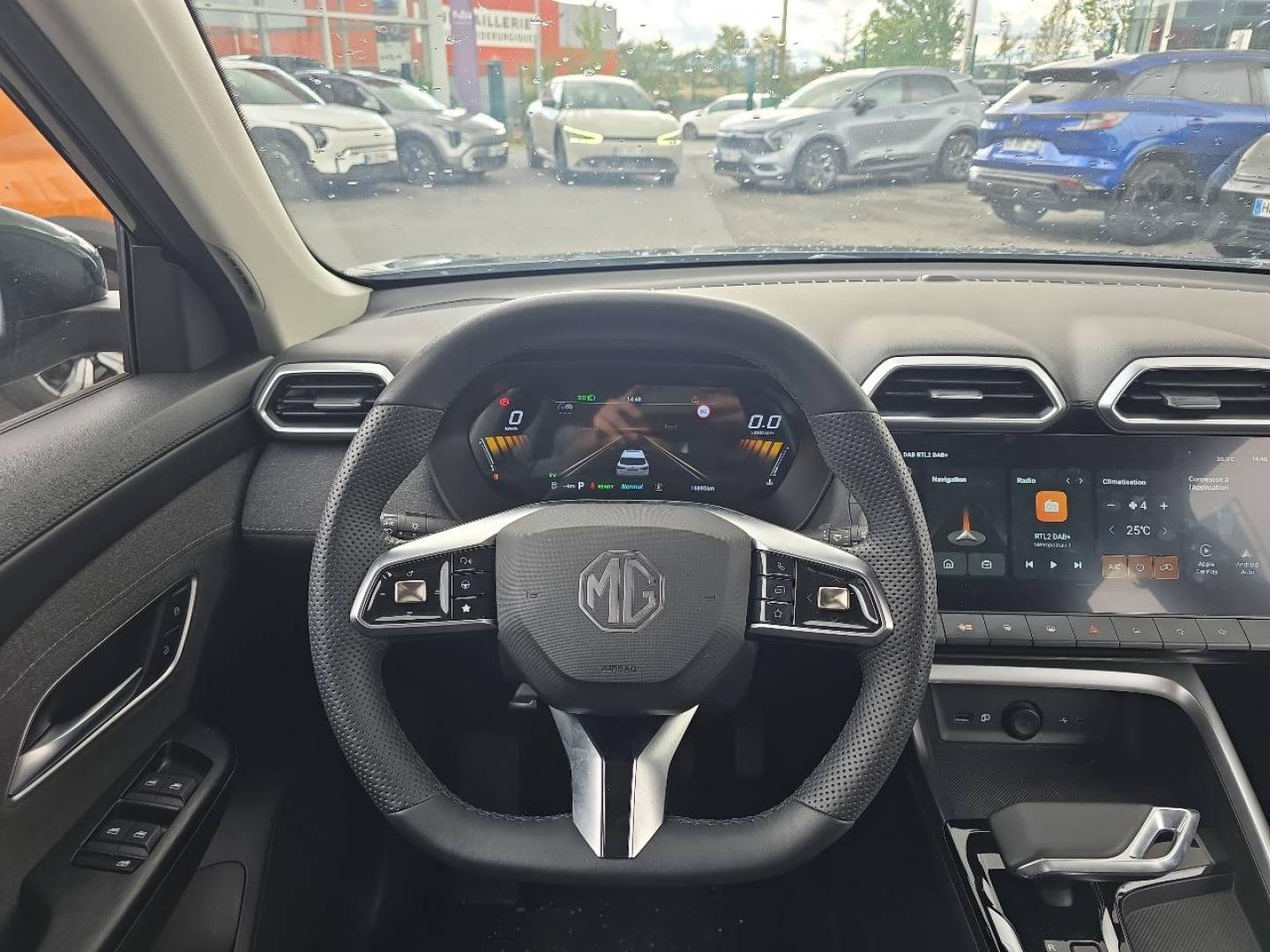 MG MOTOR ZS 1.5 Hybrid+ 197ch Comfort - Miniature 13